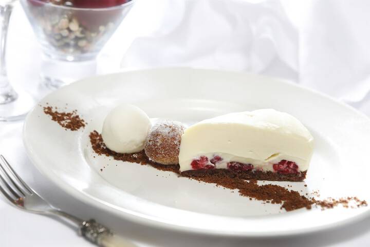 Dining Photos