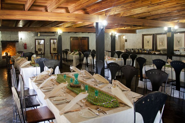 Dining 82 of 112