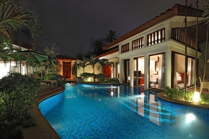 Pool 34 of 58