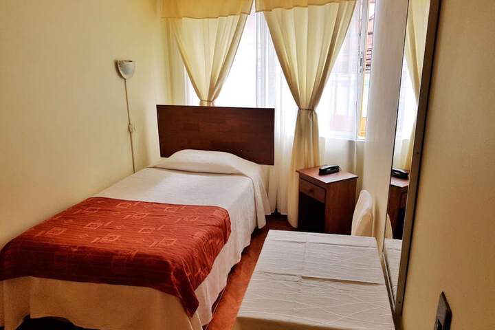 Room 7 of 20