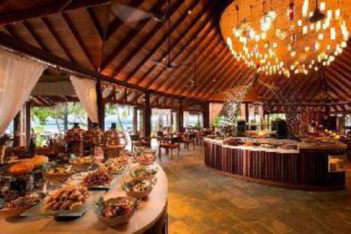 Dining 5 of 5