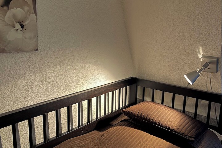 Room 34 of 169