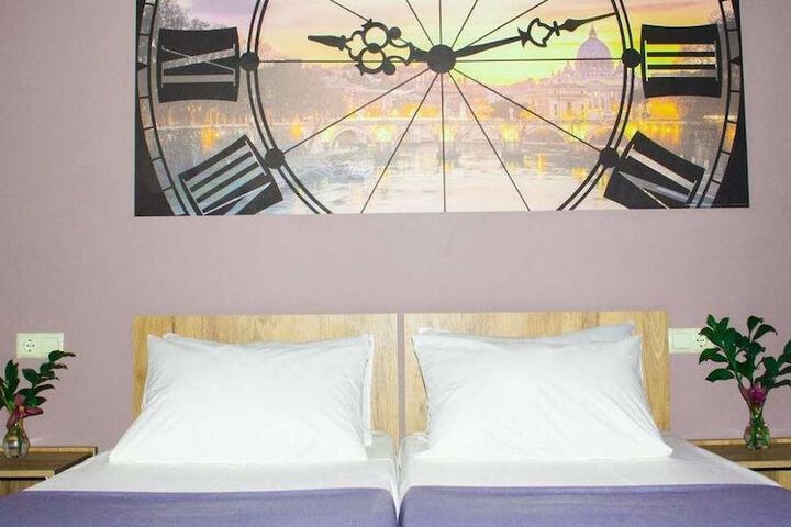 Room 7 of 26