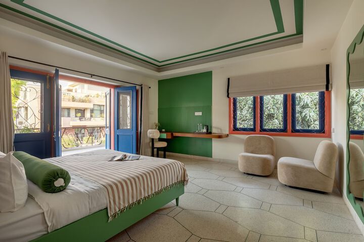 Room 21 of 42