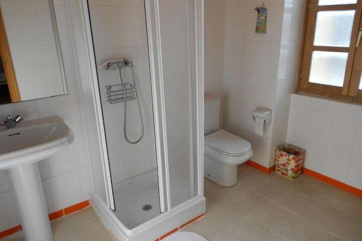 Room 34 of 61