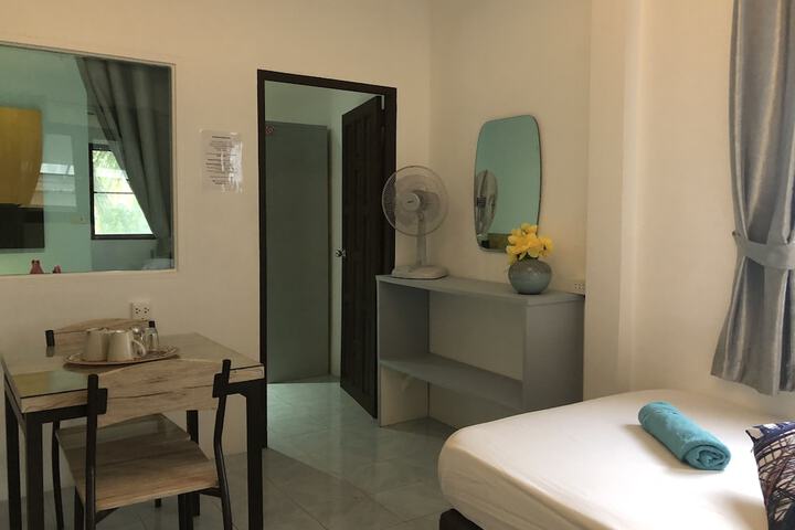 Room 17 of 95