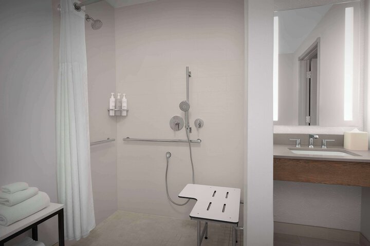 Bathroom shower