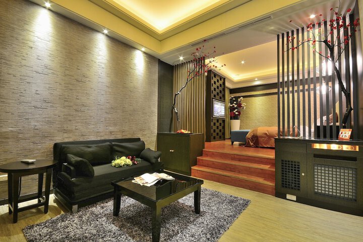 Room 16 of 57