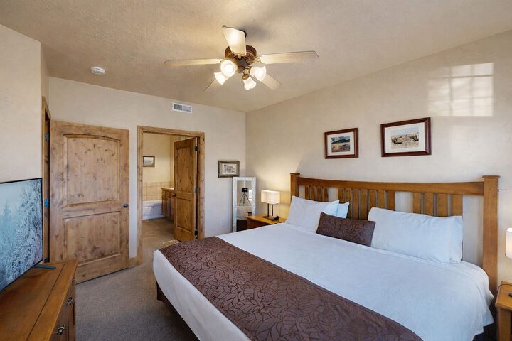 Room 3 of 55