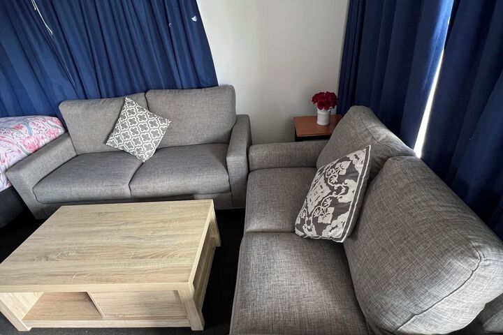 Room 17 of 36