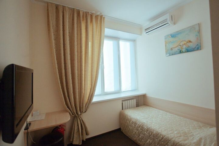 Room 5 of 36
