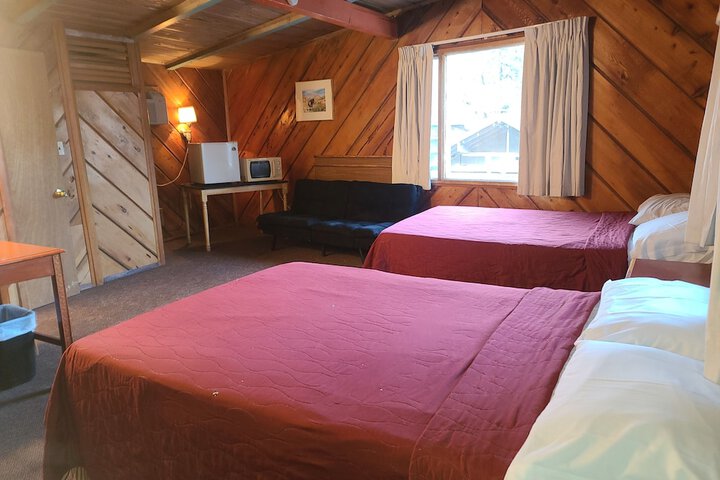 Room 6 of 23