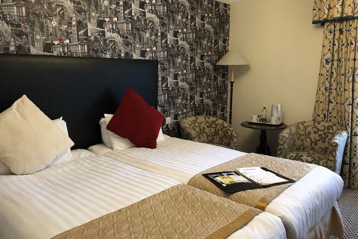Room 19 of 60