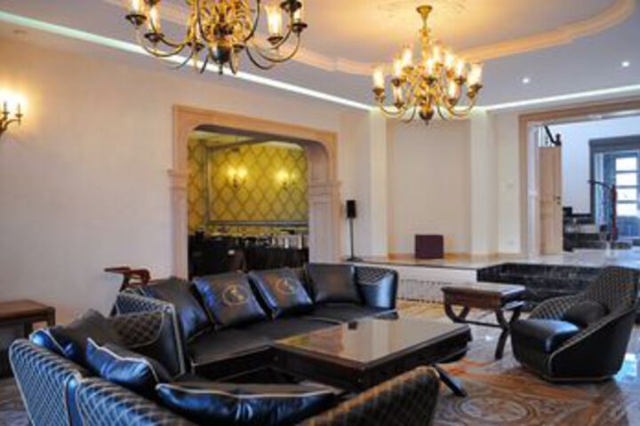 Hotel Interior 272 of 313