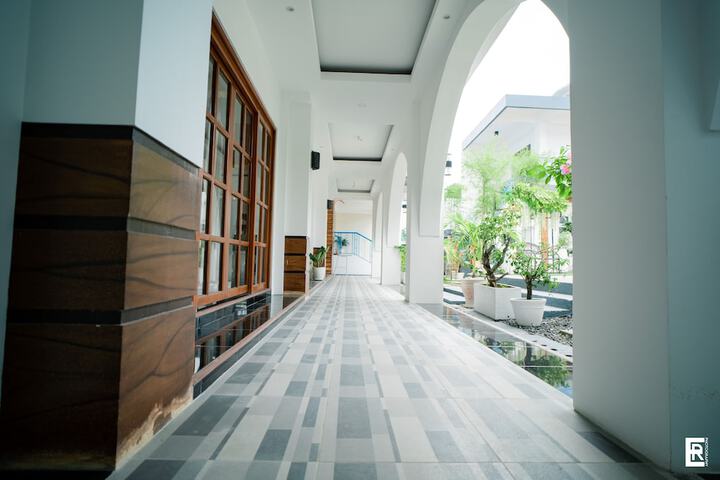 Hotel 144 of 188
