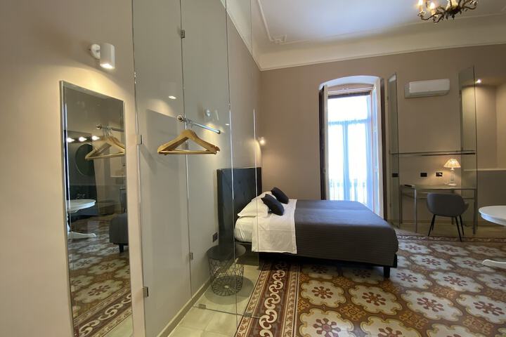Room 12 of 71
