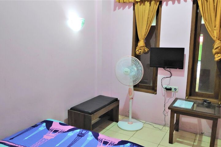 Room 4 of 46