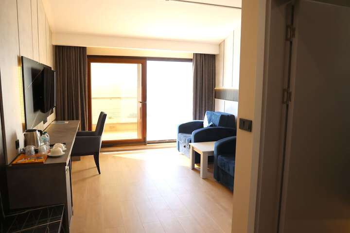Room 59 of 108