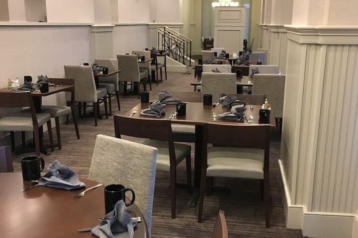 Breakfast area