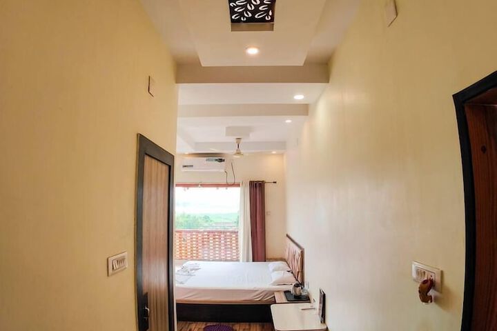 Room 84 of 125