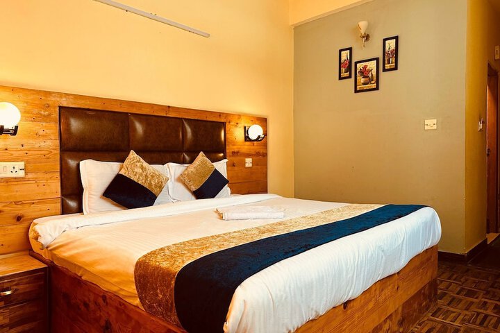 Room 21 of 27