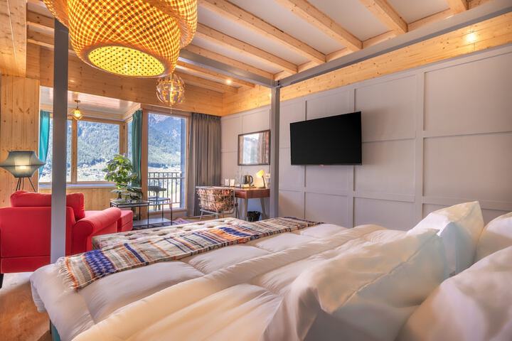 Room 20 of 82