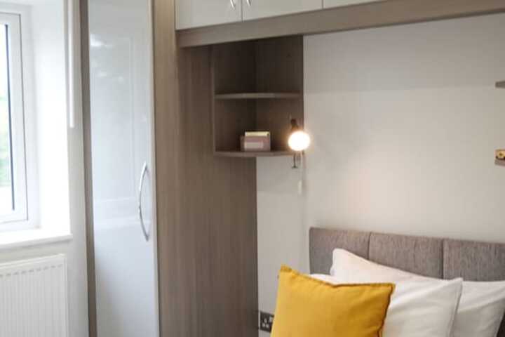 Room 11 of 49
