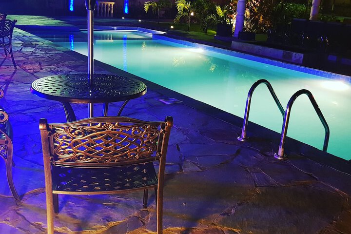 Pool 15 of 29