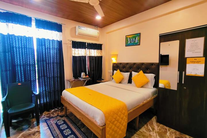 Room 16 of 31