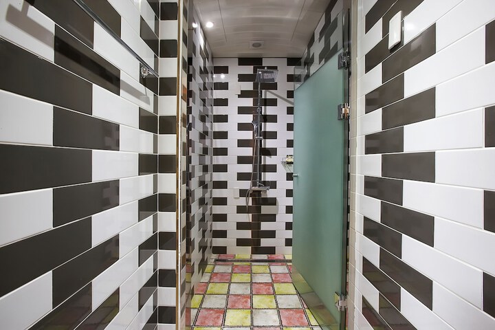 Room 39 of 62