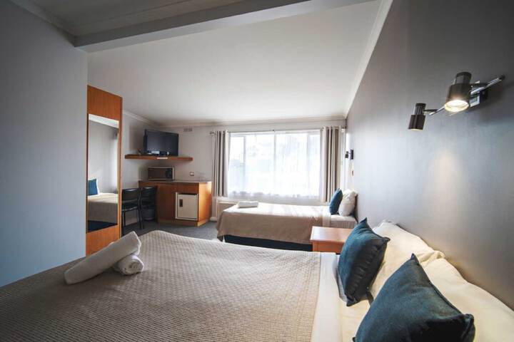 Room 13 of 47