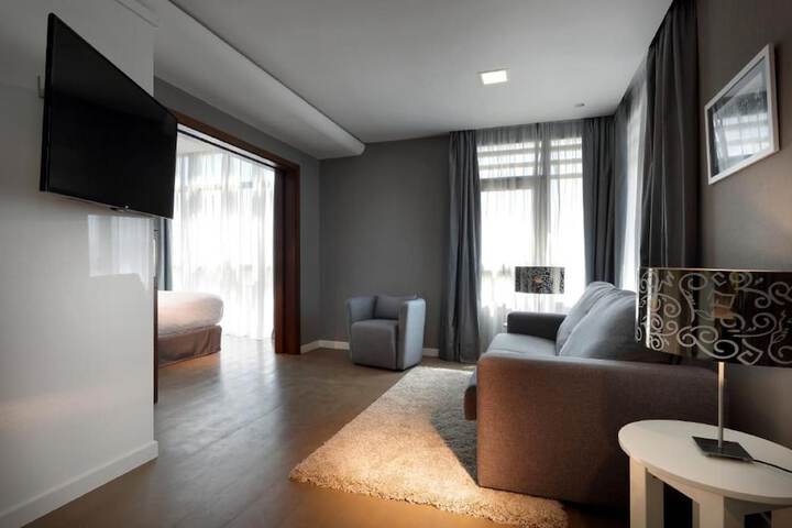 Room 16 of 52
