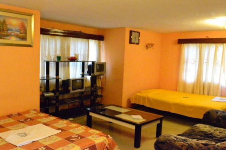 Room 6 of 50