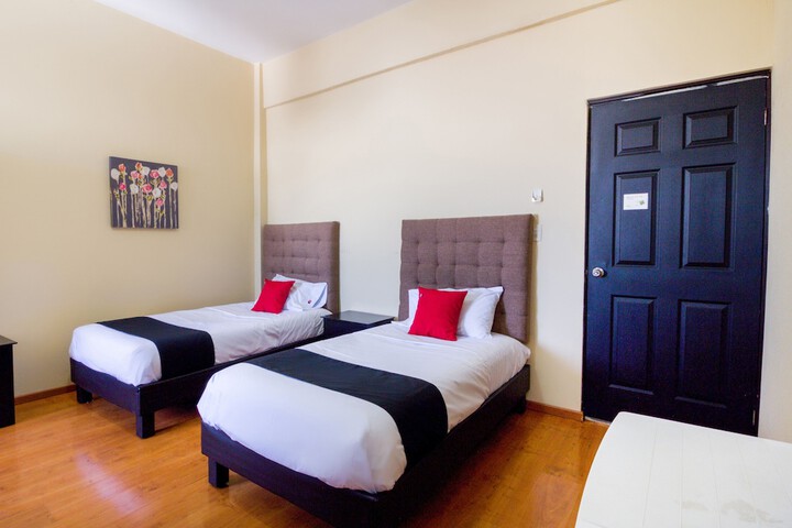 Room 13 of 41
