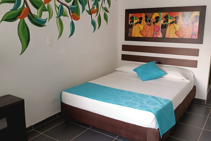 Room 18 of 43