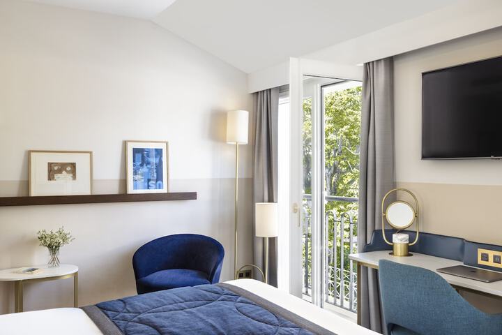 Room 34 of 139