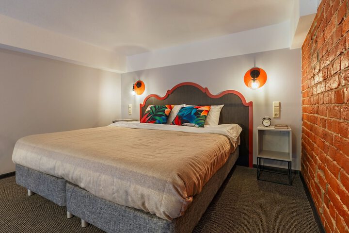 Room 20 of 21