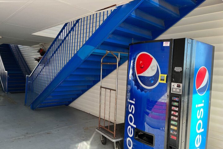 Vending machine