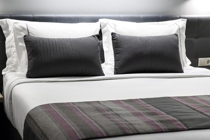 Room 16 of 51