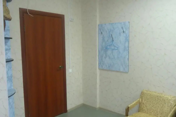 Room 9 of 15