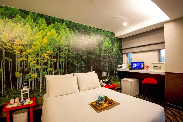 Room 30 of 39