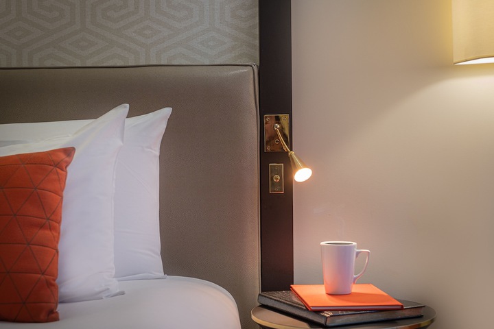 Room 21 of 36