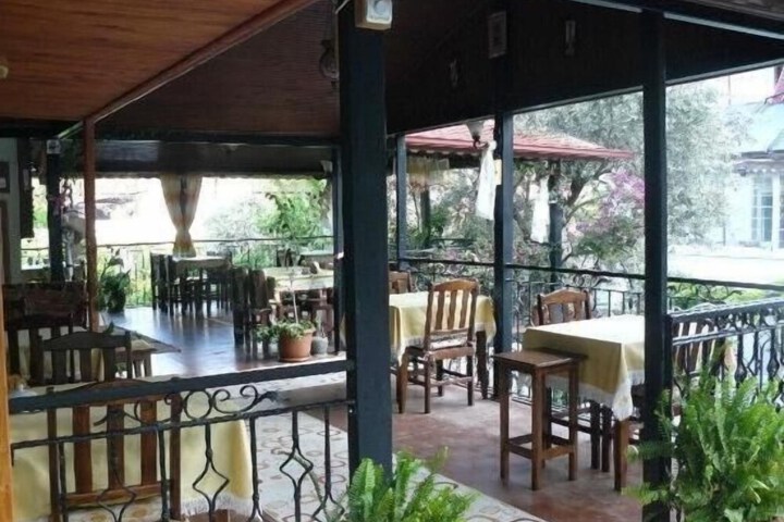 Terrace/Patio 36 of 40