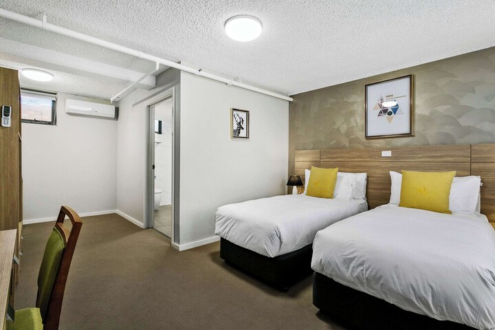 Room 31 of 44