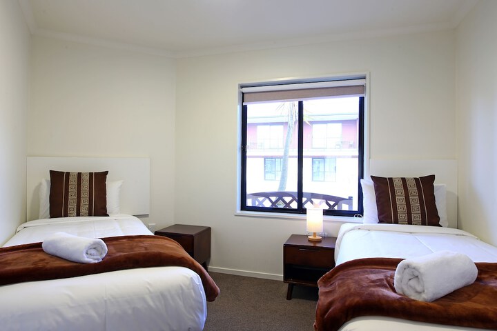 Room 13 of 86