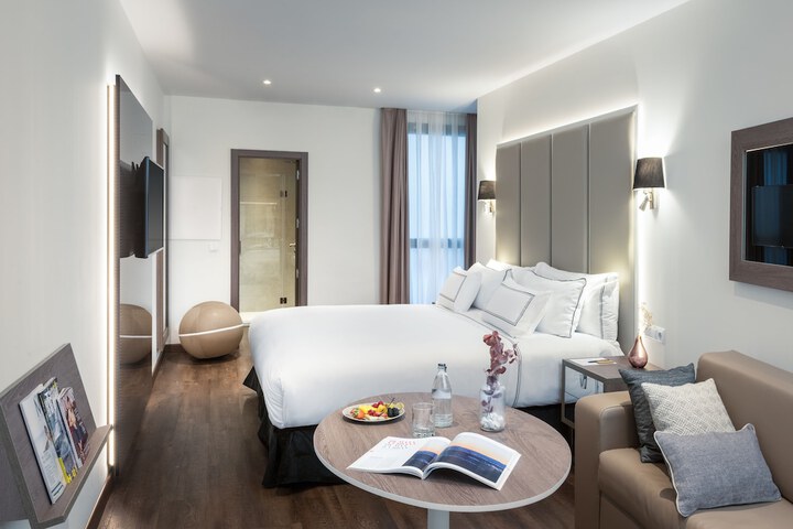 Room 21 of 127