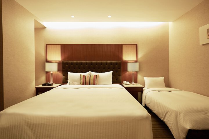Room 14 of 52