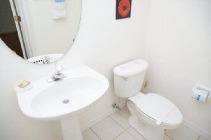 Room 5 of 26