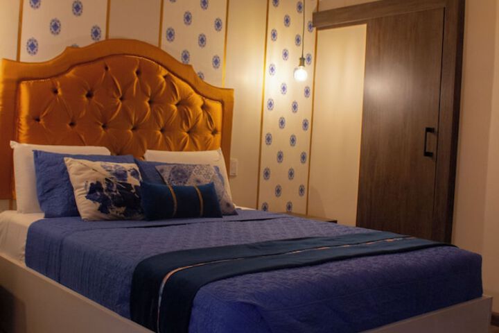 Room 36 of 62
