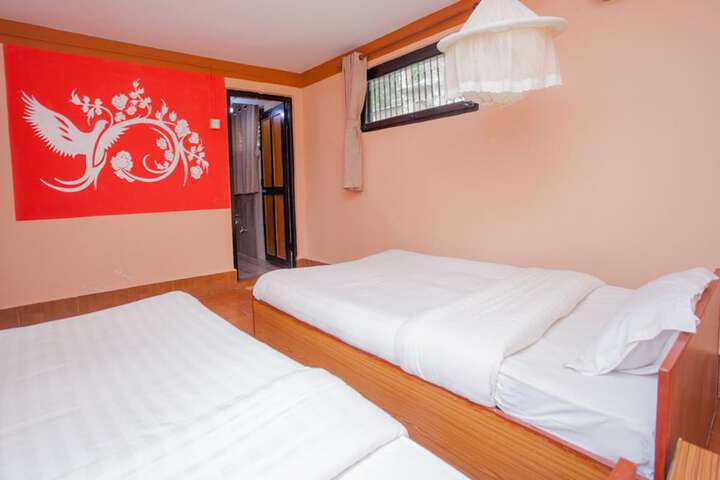 Room 5 of 41